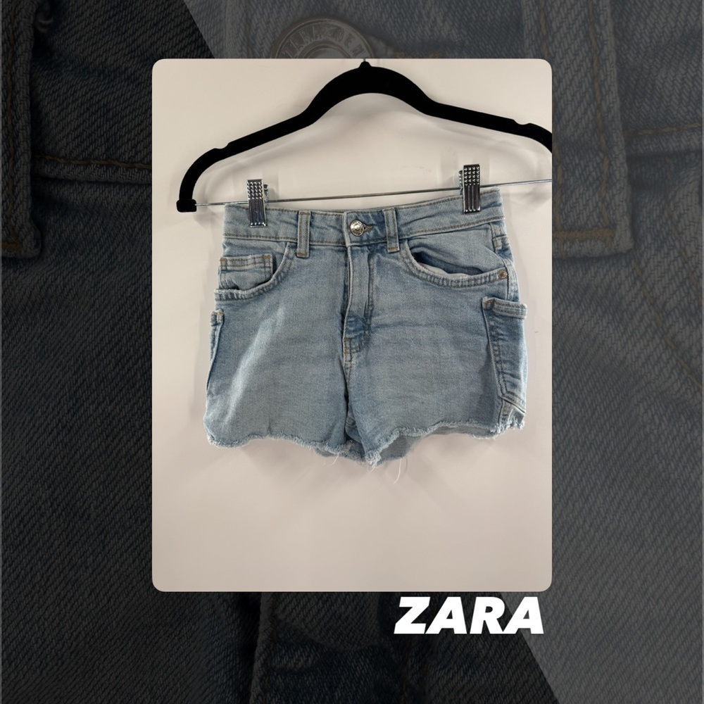 EUC Zara Cargo Pocket Jean Shorts